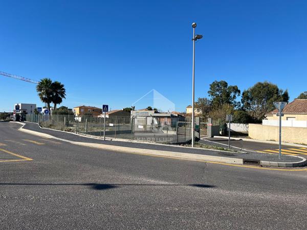 Local commercial à vendre à AGDE - Zone des Septs Fonts