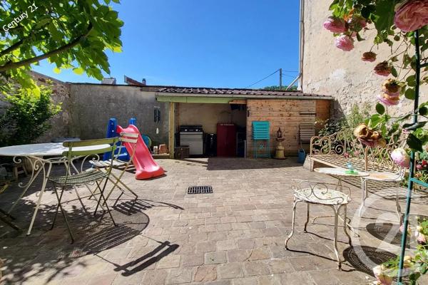 Maison à vendre  6 pièces - 146,20 m 2   CHATEAU THIERRY  - 02