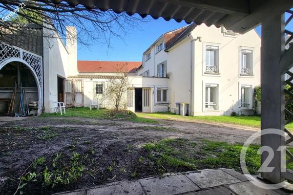 Maison à vendre  6 pièces - 146,20 m 2   CHATEAU THIERRY  - 02