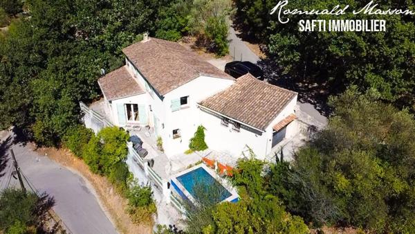 Maison 5 pièces 140m2 avec garage et piscine