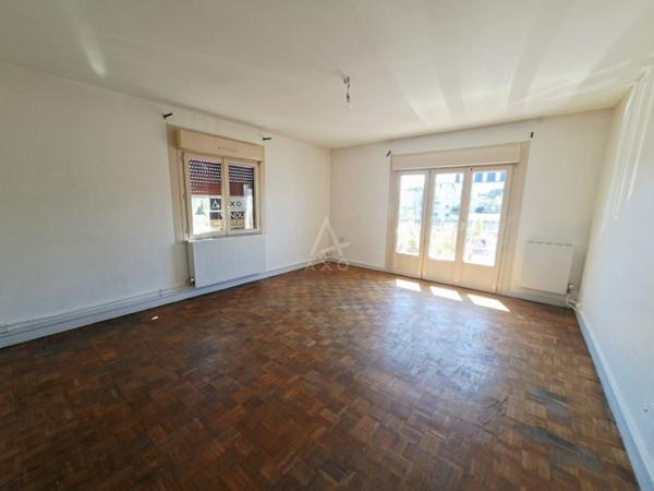 EXCLUSIVITÉ – Appartement 4 pièces avec parking et borne de recharge à proximité – Centre-ville Nevers