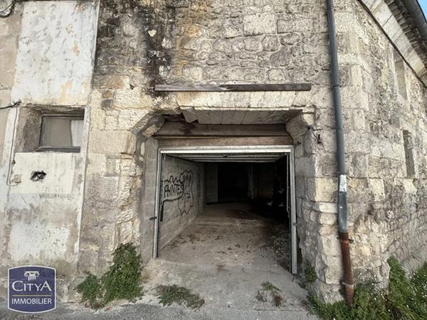 Local commercial à vendre 350m² Saintes (17100)