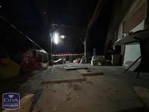 Local commercial à vendre 350m² Saintes (17100)