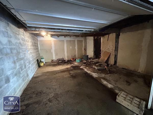 Local commercial à vendre 350m² Saintes (17100)