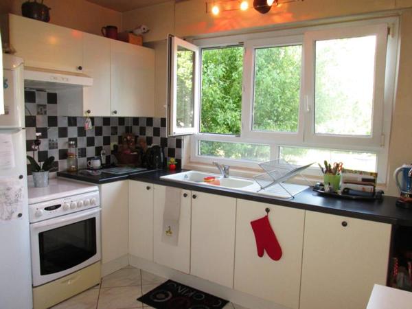 Appartement 4 pièces à vendre à Chilly-Mazarin proche de la plaine de Balizy - 74 m² avec parking et cave