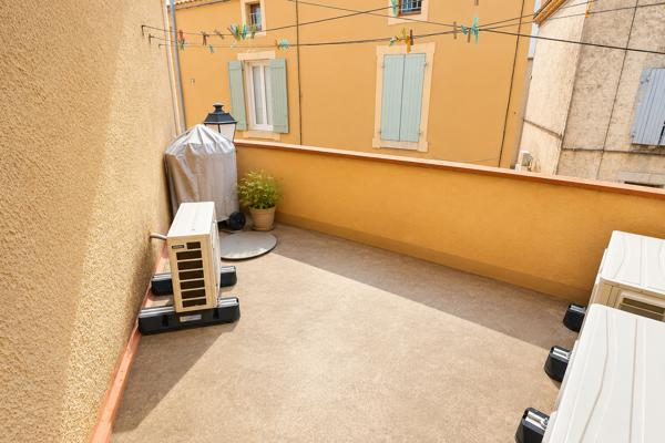 A VENDRE Entraigues Sur La Sorgue Maison 6 pièce(s) 140 m²