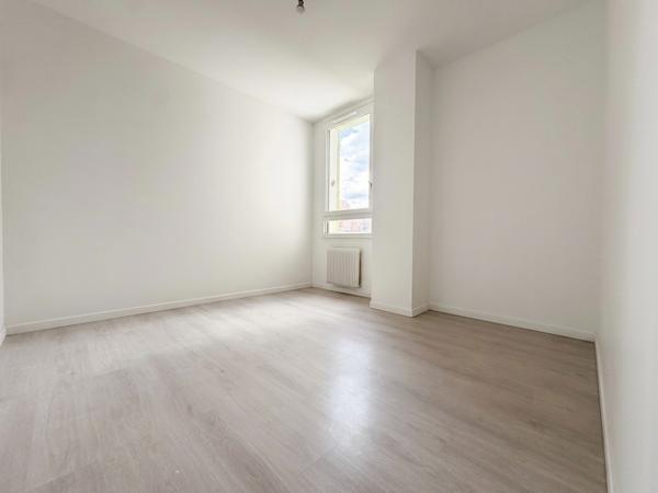 Appartement Evry Courcouronnes 2 pièce(s)