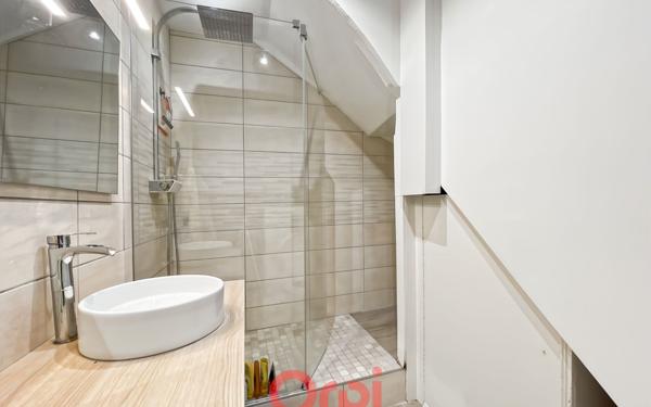 Maison à vendre    4 pièces • 79 m2 Lyon 3