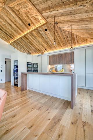 Vente Maison de luxe Annecy-le-Vieux 16 Pièces 217 m²