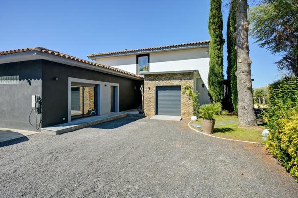 Vente Maison de luxe Aix-en-Provence 6 Pièces 300 m²