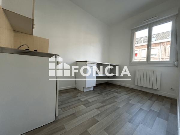 Location Appartement 2 pièces 45 m² - 130 route de Lille PORTE 1 Lens 62300