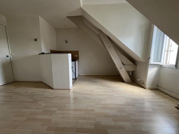 NANTES- VIARME - Appartement T2 d'environ 29 m2,  
Nantes 44000