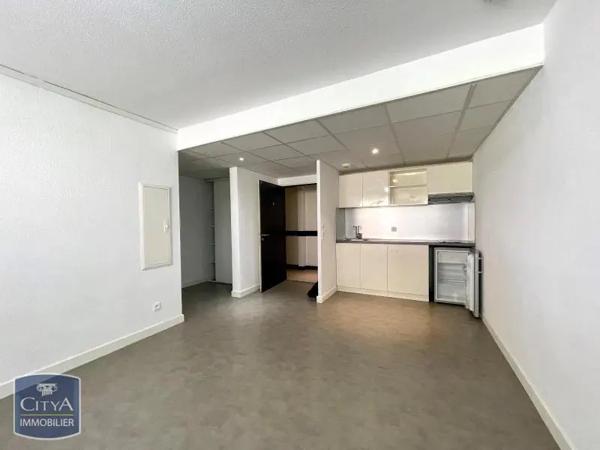 Appartement à louer 1 pièce 31.38m²