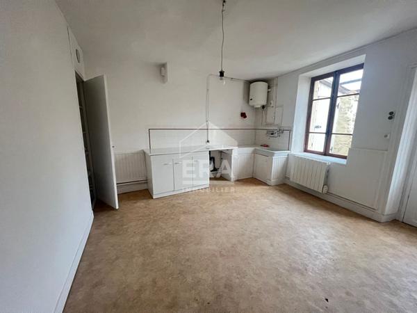 LONGERE à Angerville A VENDRE