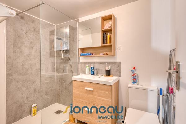 Maison
                                                                                                                                                                                                                                                                                                                        5 pièce(s)                                                                                                                                                                                                          3 chambre(s)                                                                                                                                                                                                          100  m²