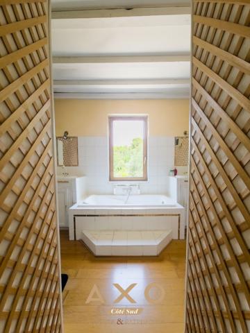 AIX EN PROVENCE - SET CLUB - ENSEMBLE IMMOBILIER - 5 HABITATIONS - T8 - TERRAIN 4 000M2 - PISCINABLE - 1 155 000