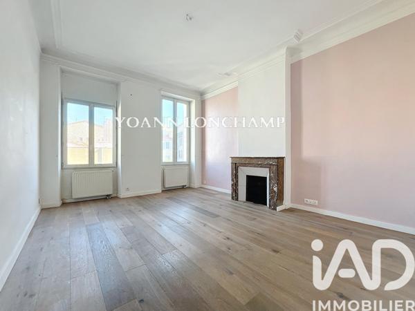 Location appartement 3 pièces 74 m² Marseille 5