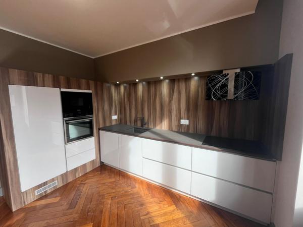 Massiac (15500) Appartement T3 rénové avec prestations haut de gamme – Centre de Massiac