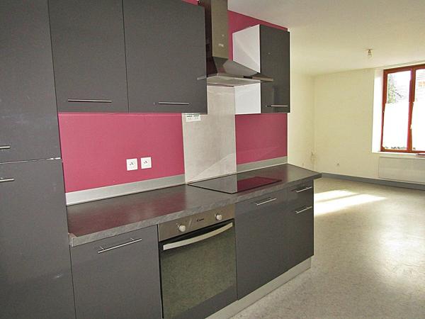 Location                                                      Appartement
                        
                     2 pièces                      47 m2                     à Raon-l'Étape