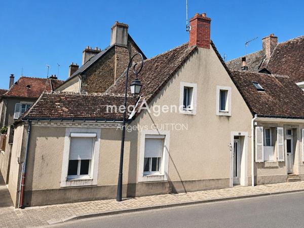 Maison à BEAUMONT-SUR-SARTHE, 72170 - 1 pièce 55m²