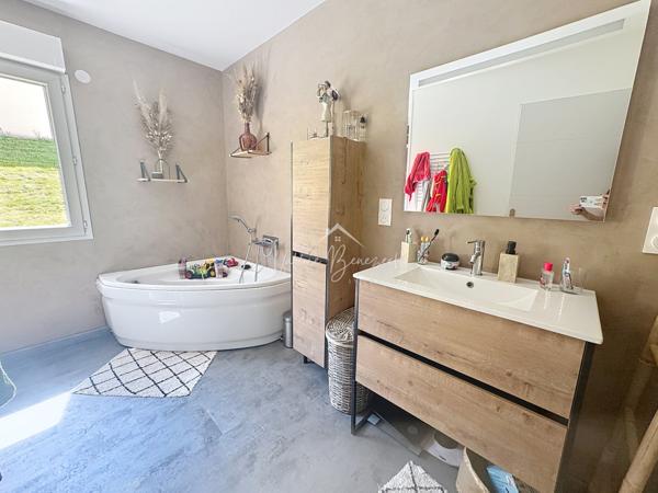 Belmont-sur-Rance (12370) Villa récente T4 sur 1050m2 terrain !