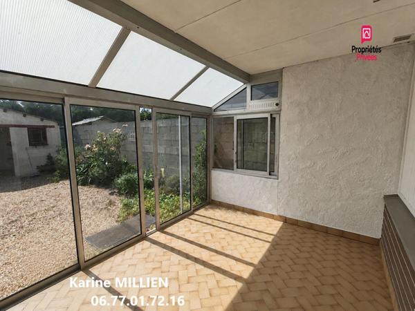 EZY SUR EURE 27530 Maison de PLAIN-PIED - 3 chambres - 2 garages - Appentis - Terrain - 175000  HAI