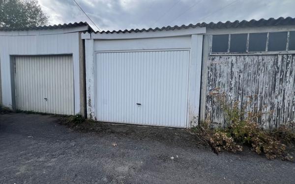 Stationnement à vendre