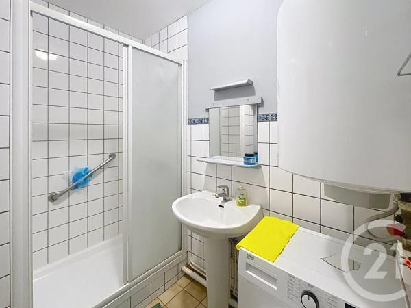 Appartement F1 à vendre  2 pièces - 35,19 m 2   REMIREMONT  - 88