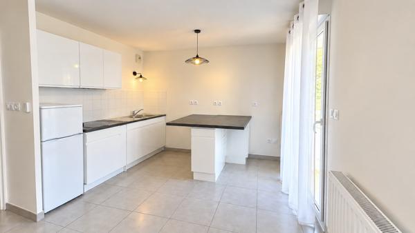 À louer – Charmant T2 de 38.40 m² avec balcon et garage – Décines Charpieu Décines-Charpieu (69150)