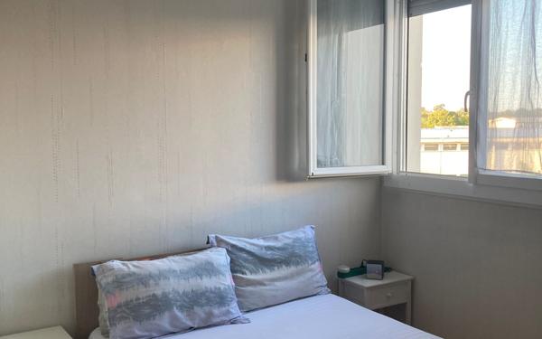 Appartement à vendre    4 pièces • 76 m2 Gradignan