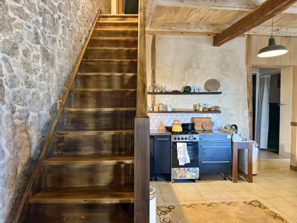 Lauzerte (82110) Lauzerte. Maison en pierre au village avec jardin belle vues