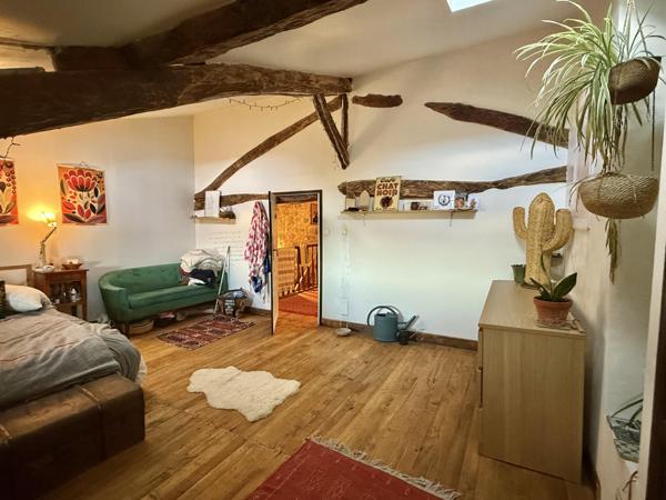 Lauzerte (82110) Lauzerte. Maison en pierre au village avec jardin belle vues