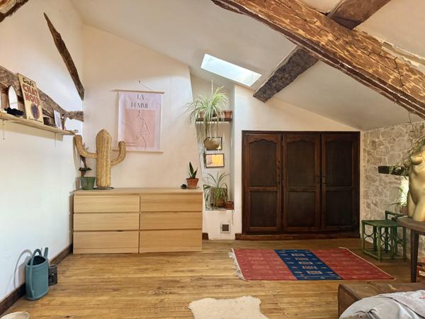 Lauzerte (82110) Lauzerte. Maison en pierre au village avec jardin belle vues