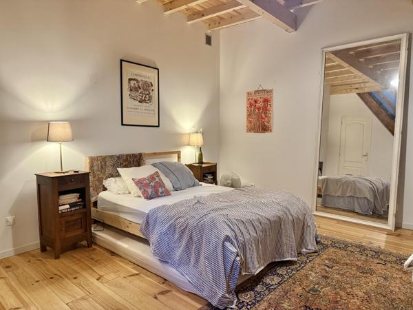 Lauzerte (82110) Lauzerte. Maison en pierre au village avec jardin belle vues