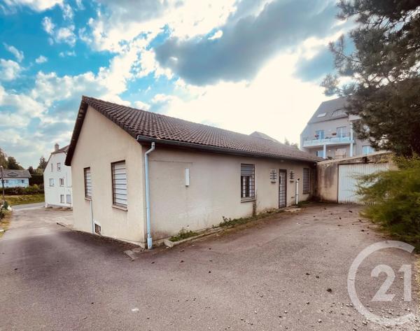 Immeuble à vendre  978 m 2   CREUTZWALD  - 57