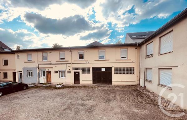 Immeuble à vendre  978 m 2   CREUTZWALD  - 57