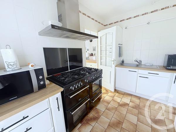 Maison à vendre  5 pièces - 109,91 m2 ST YRIEIX SUR CHARENTE - 16