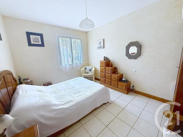 Maison à vendre  5 pièces - 109,91 m2 ST YRIEIX SUR CHARENTE - 16