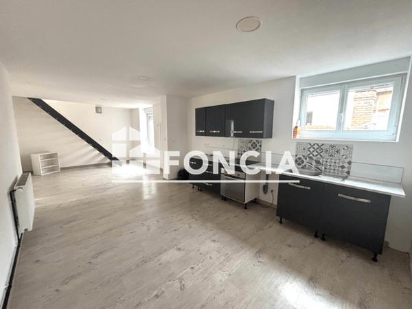 Location Appartement 3 pièces 70.02 m² - 8 rue rene LETILLY Fismes 51170