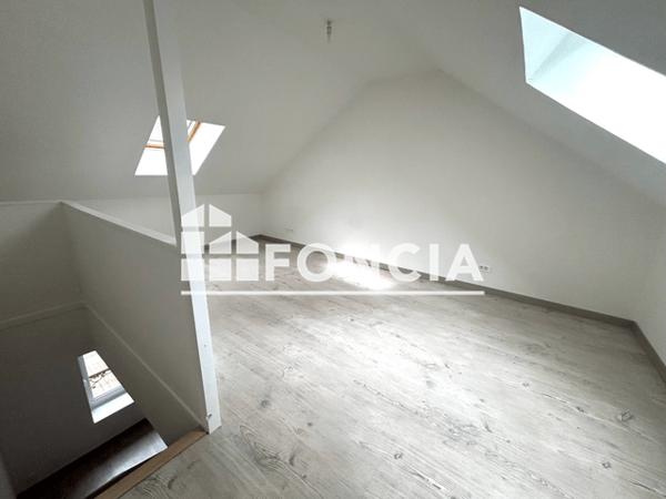 Location Appartement 3 pièces 70.02 m² - 8 rue rene LETILLY Fismes 51170