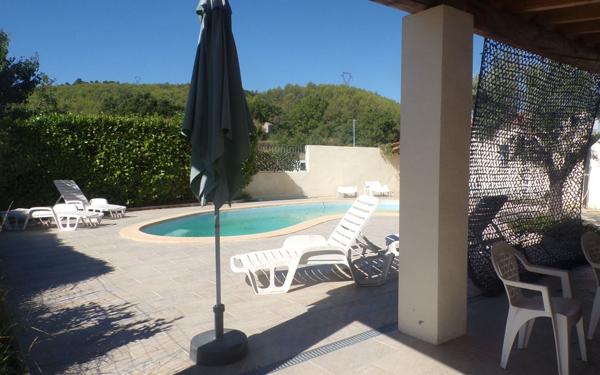 Maison à vendre    8 pièces • 186,62 m2 Beaumont-de-Pertuis