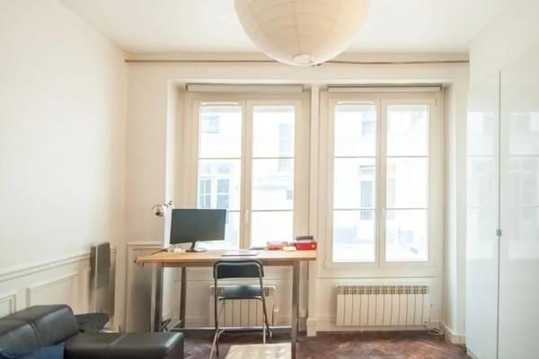 Studio rénové de 26 m² sur cour