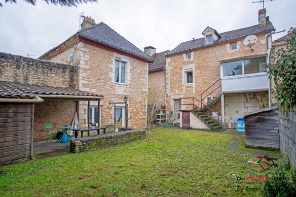 Immeuble à vendre 7 pièces de 195 m²