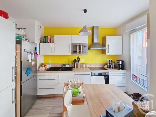 Appartement F2 à vendre  2 pièces - 40 m2 NOISY LE GRAND - 93
