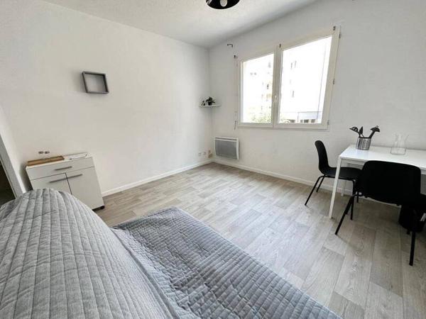 Appartement 1 pièce                                        - 44000 Nantes - Cité des congrès Réf : 12235