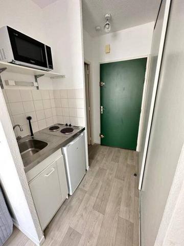 Appartement 1 pièce                                        - 44000 Nantes - Cité des congrès Réf : 12235