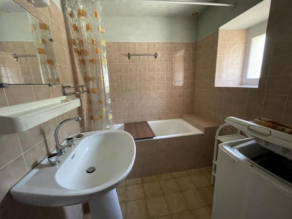 Maison à vendre à Lannebert dans les Côtes-d'Armor (22290), ref : 22023-3531