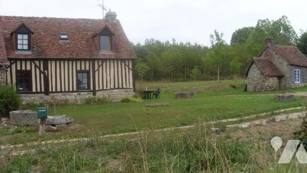 Ensemble immobilier - ST MARS D'EGRENNE