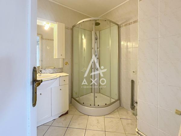 DIJON (21) - Tire-Pesseau T4 balcon parking
