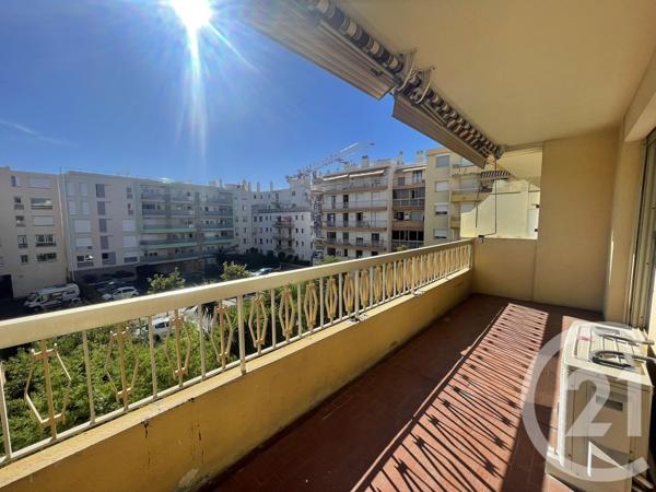 Appartement F3 à vendre  3 pièces - 72,43 m2 ST LAURENT DU VAR - 06